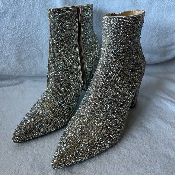 NWOT Betsey Johnson Rhinestone Cady Booties - 7.5 - Picture 2 of 14